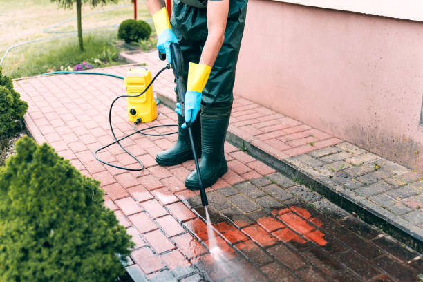 Spring Cleaning in East Brooklyn, CT